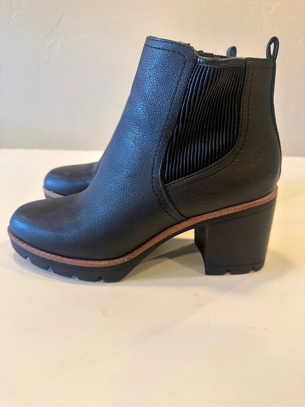 Naturalizer Madalynn Gore Water Repellent Bootie Black